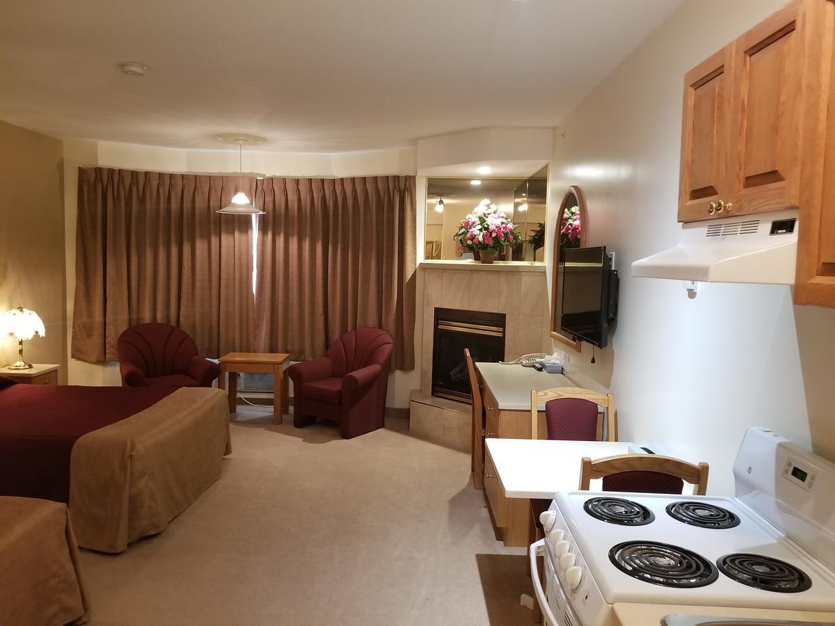 New Imperial Suites Whitecourt Eksteriør bilde