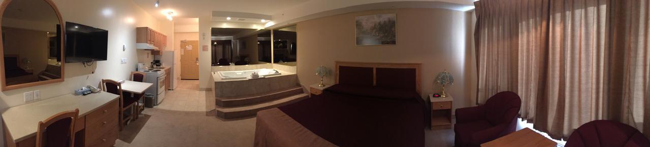 New Imperial Suites Whitecourt Eksteriør bilde